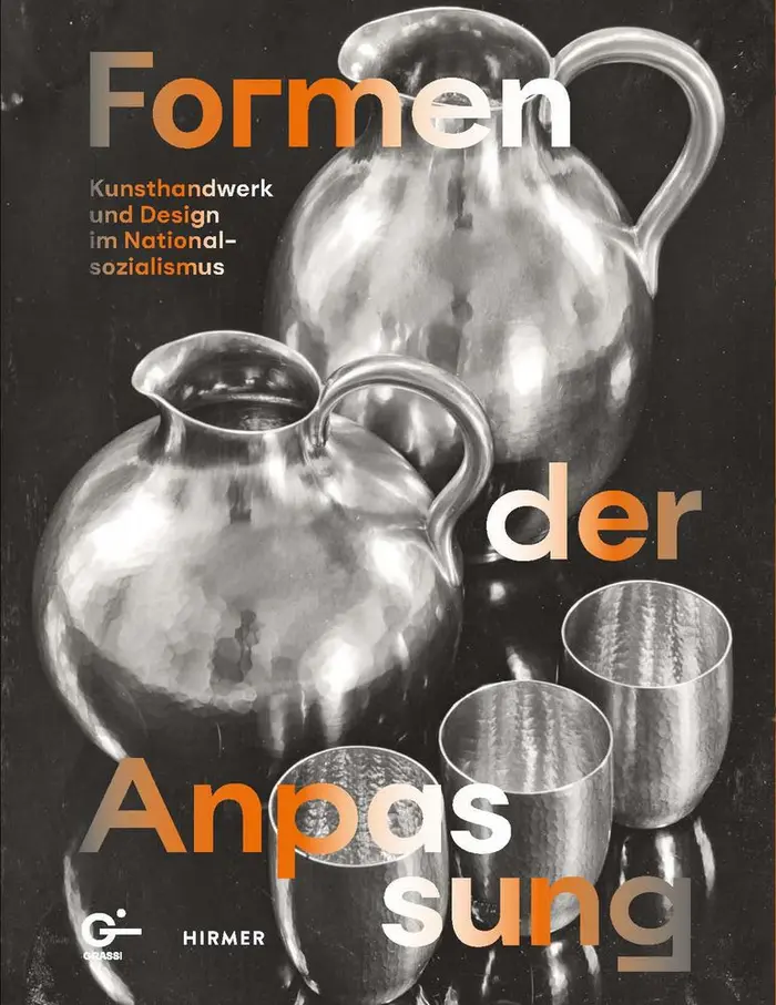 Fotografie zweier silberner Kannen